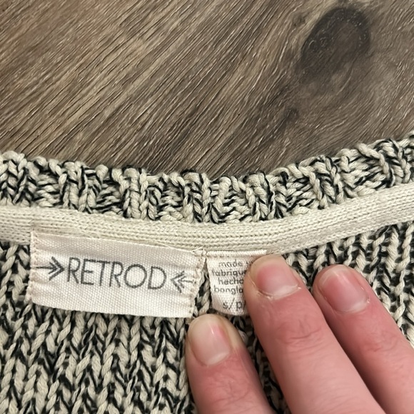 RETROD Knit Sweater - Picture 2 of 7